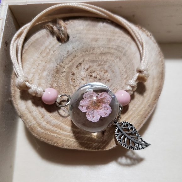 Cherry Blossom Real Flower Charm Bracelet NEW - Picture 3 of 6